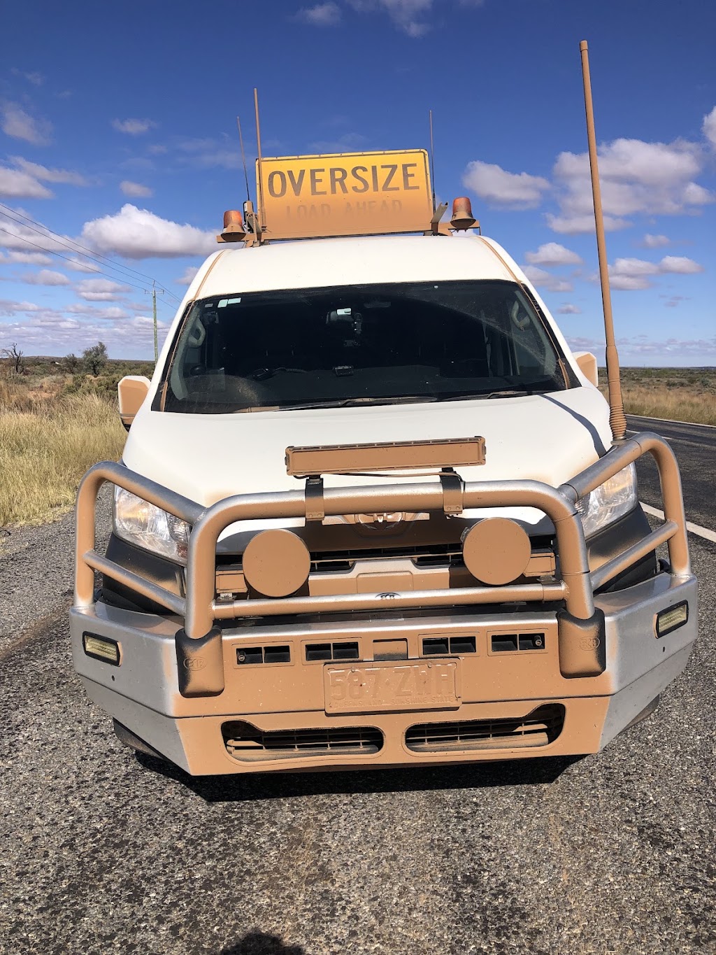 Col Adamson Transport Services | 11 Refalo Dr, Farleigh QLD 4741, Australia | Phone: 0427 598 360