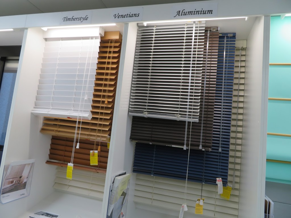 Advantage Screens & Blinds |  | 11 Aitkenhead St, Bundaberg East QLD 4670, Australia | 0741533322 OR +61 7 4153 3322