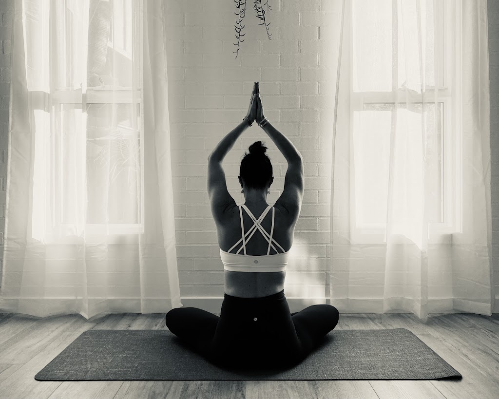 Yoga Cove | 17A Red Gum Rd, Boomerang Beach NSW 2428, Australia | Phone: 0404 661 444