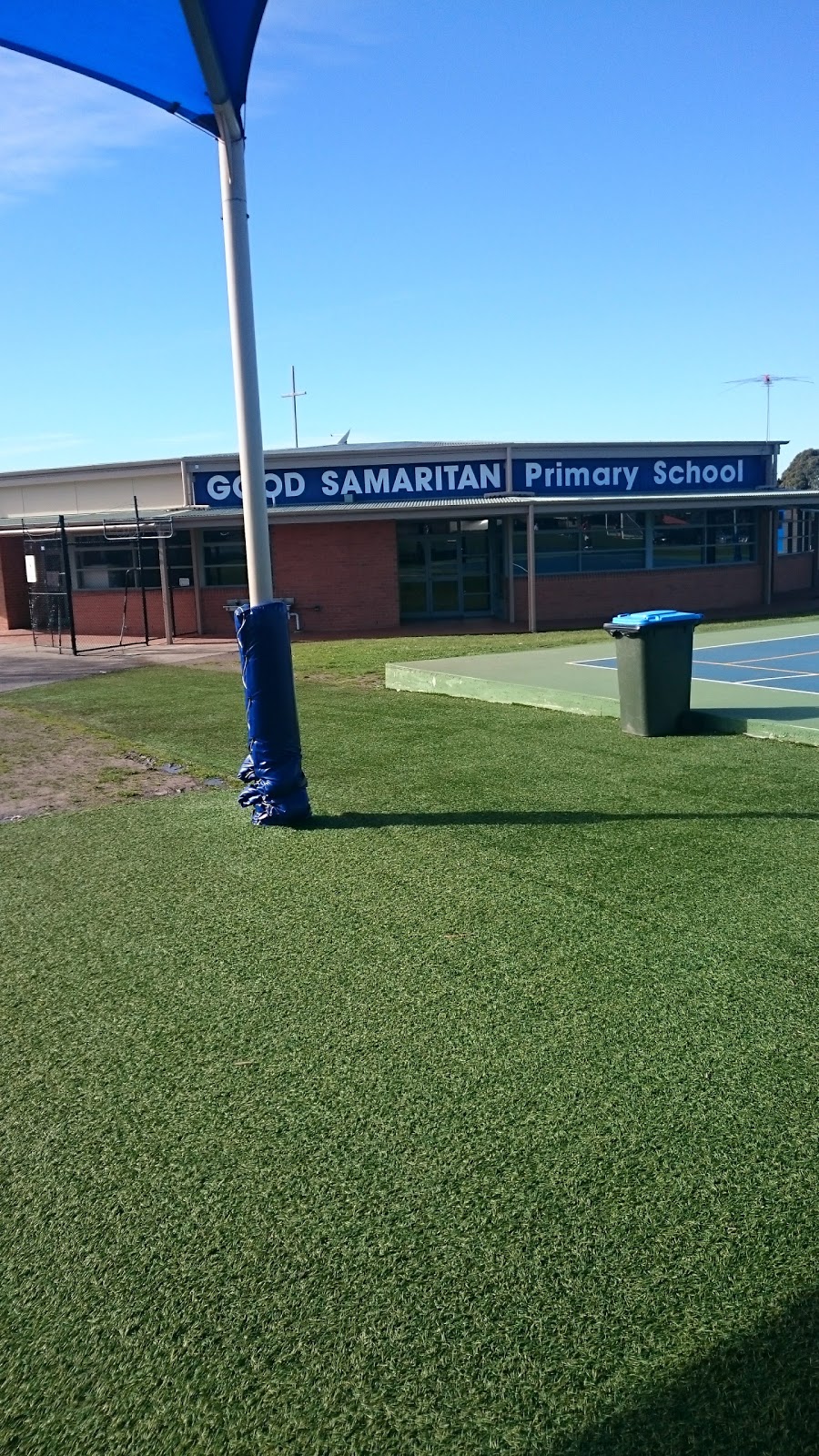 Good Samaritan Primary School | school | 1-29 Southern Cross Dr, Roxburgh Park VIC 3064, Australia | 0393086177 OR +61 3 9308 6177