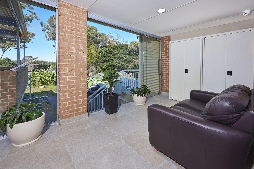 Helping Hands Residential Assisted Living | 54 Frederick St, Blacktown NSW 2148, Australia | Phone: (02) 8609 5878