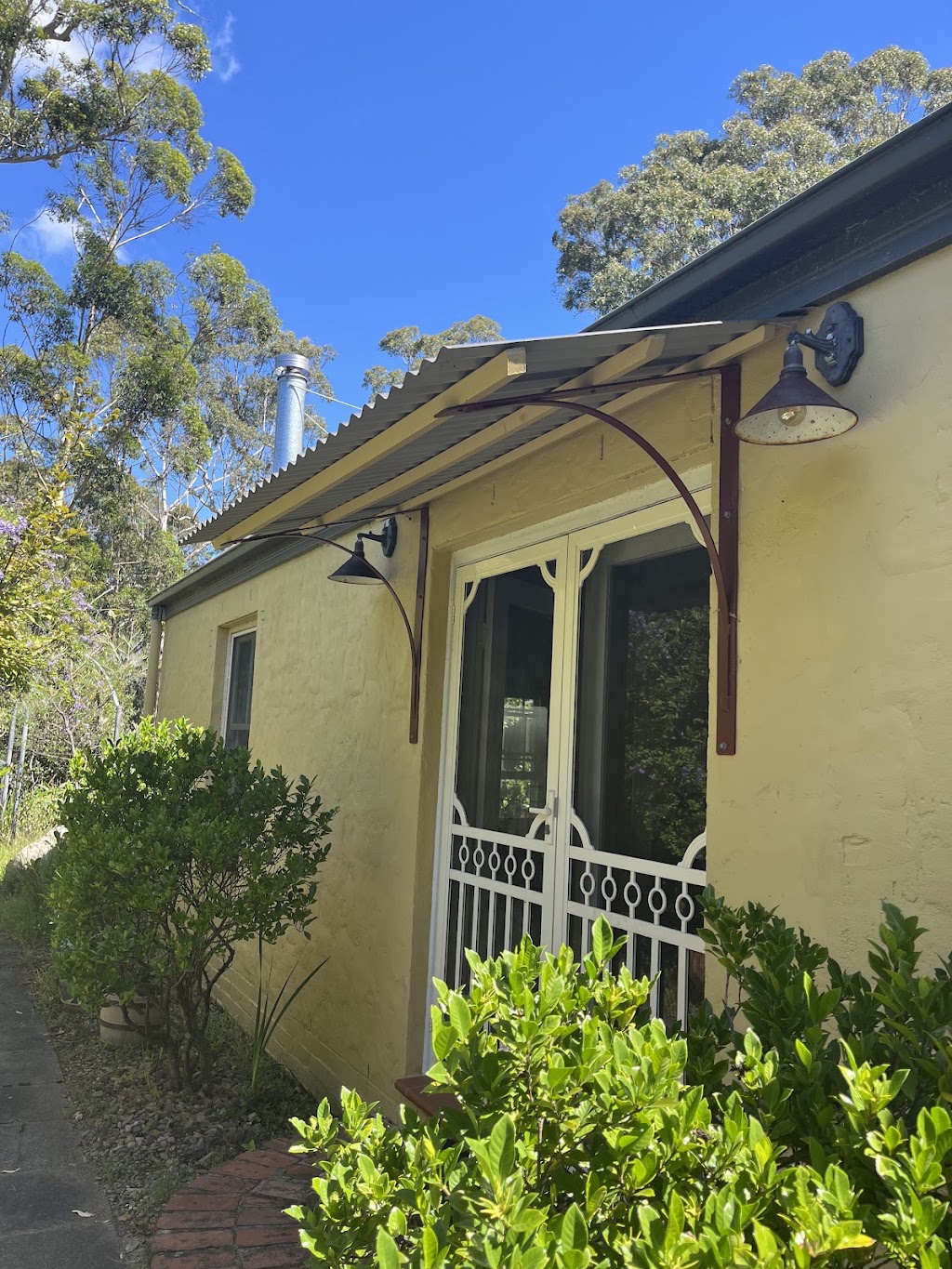 Karin Krueger Psychotherapy and Counselling (holistic practice) | 82 Pollwombra Rd, Moruya NSW 2537, Australia | Phone: 0419 991 267