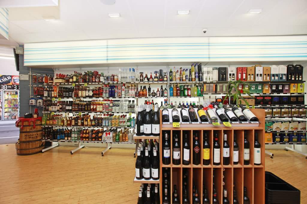 McCauleys Bottleshop | store | 259 Soldiers Point Rd, Salamander Bay NSW 2317, Australia | 0249827211 OR +61 2 4982 7211