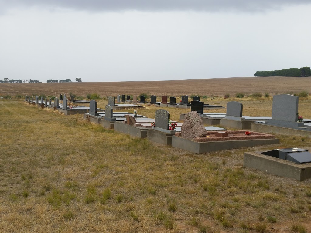 Angle Grove Lutheran Cemetery | 275 Angle Grove Rd, Brinkworth SA 5464, Australia