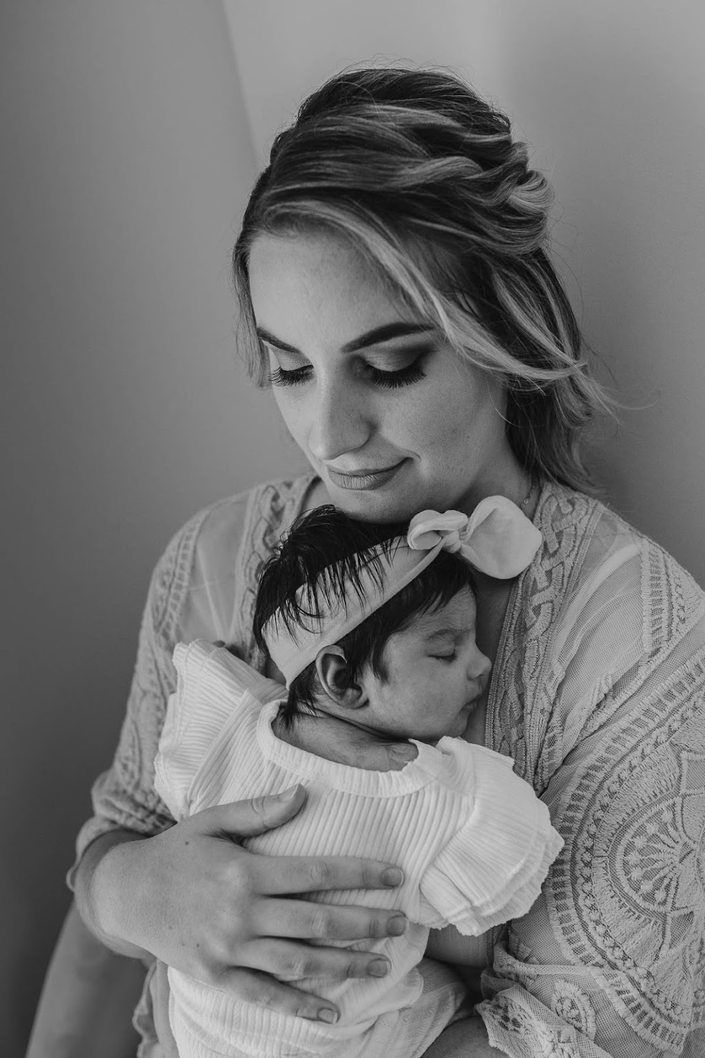 Vale Portrait | 12 Surrey Ct, Helensvale QLD 4212, Australia | Phone: 0421 562 901