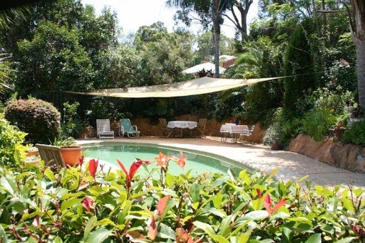 Gables by the Lake | lodging | 162 Coal Point Rd, Coal Point NSW 2283, Australia | 0249594066 OR +61 2 4959 4066