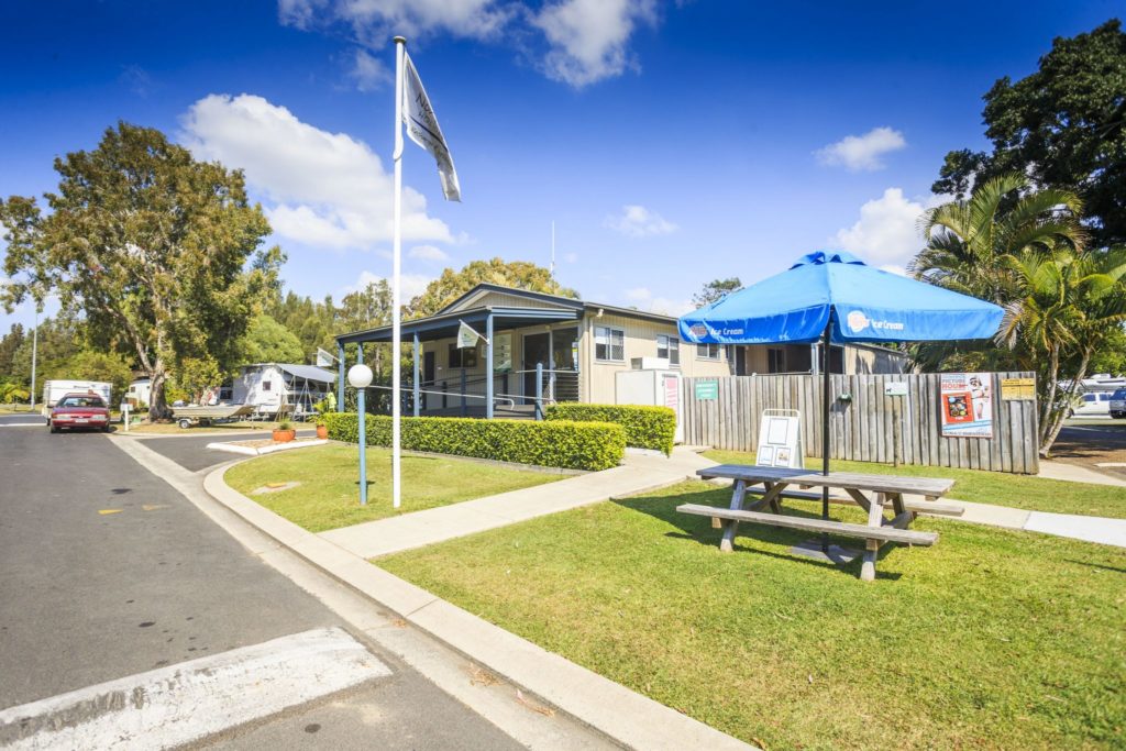 Reflections Holiday Parks Ferry Reserve | campground | Riverside Cres, Brunswick Heads NSW 2483, Australia | 0266851872 OR +61 2 6685 1872