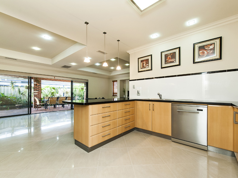 Property Styling Perth | 2/97 Preston Point Rd, Bicton WA 6158, Australia | Phone: 0427 325 630