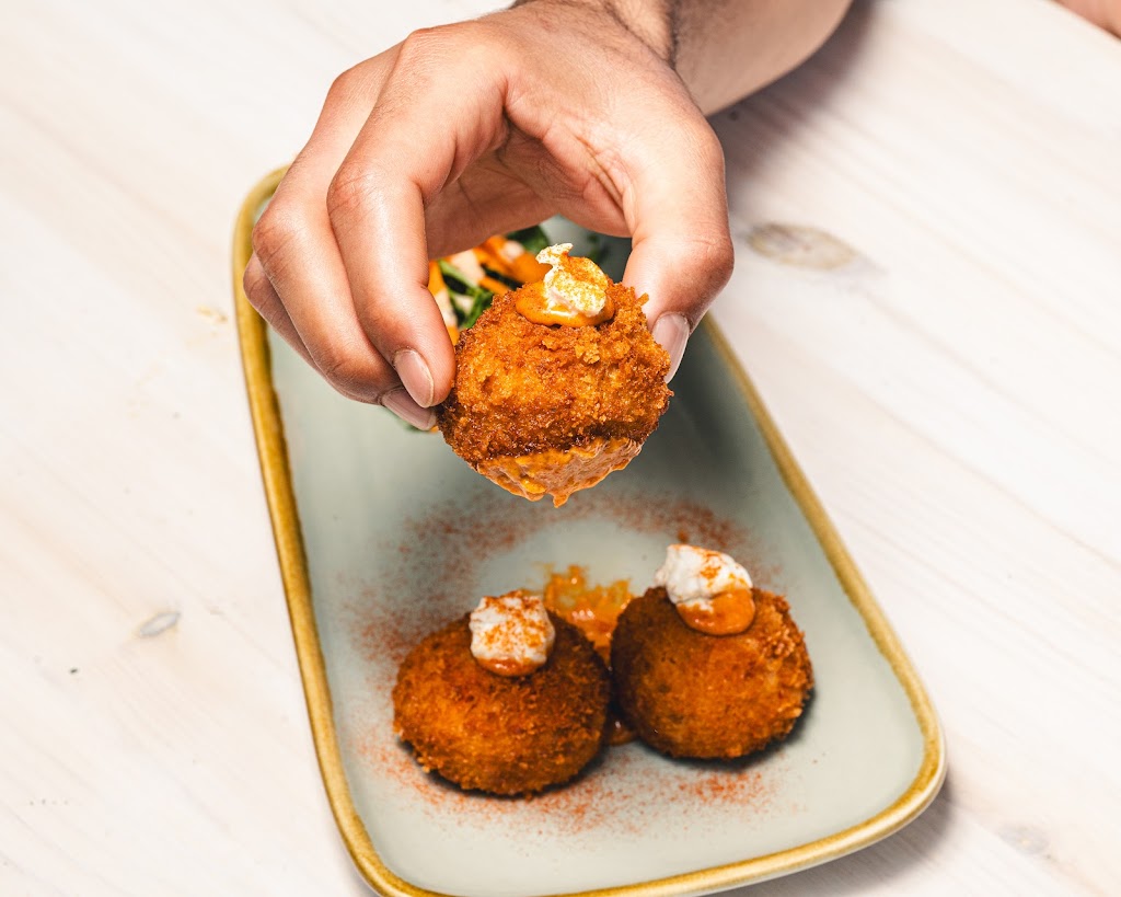 The Flywheel Bar & Cafe | 27/29 Neill St, Beaufort VIC 3373, Australia | Phone: (03) 5349 2985