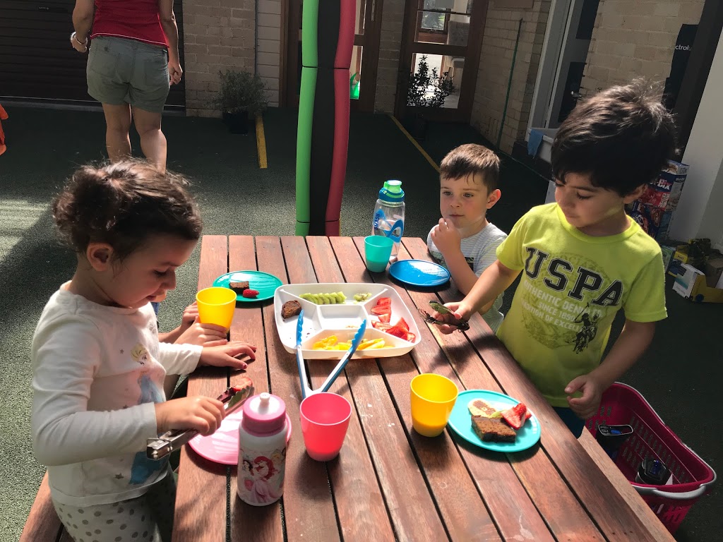 Good Hands Child Care Centre | school | 1 Saddington St, South Turramurra NSW 2074, Australia | 0294029410 OR +61 2 9402 9410