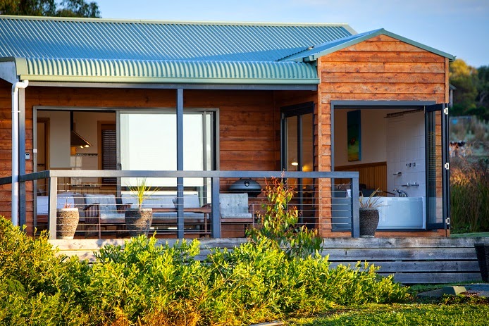 Coastal View Cabins | 150 Foley Rd, Yanakie, Wilsons Promontory VIC 3960, Australia | Phone: (03) 5687 1248