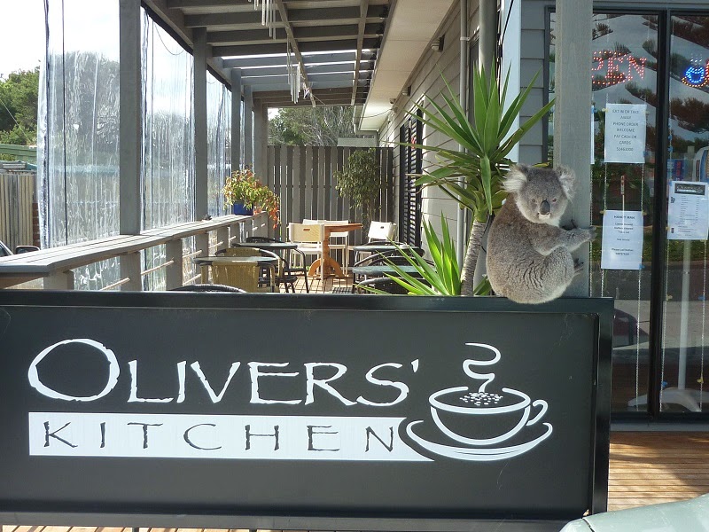Olivers Kitchen | cafe | 18 Surf Edge Dr, Golden Beach VIC 3851, Australia | 0351463000 OR +61 3 5146 3000