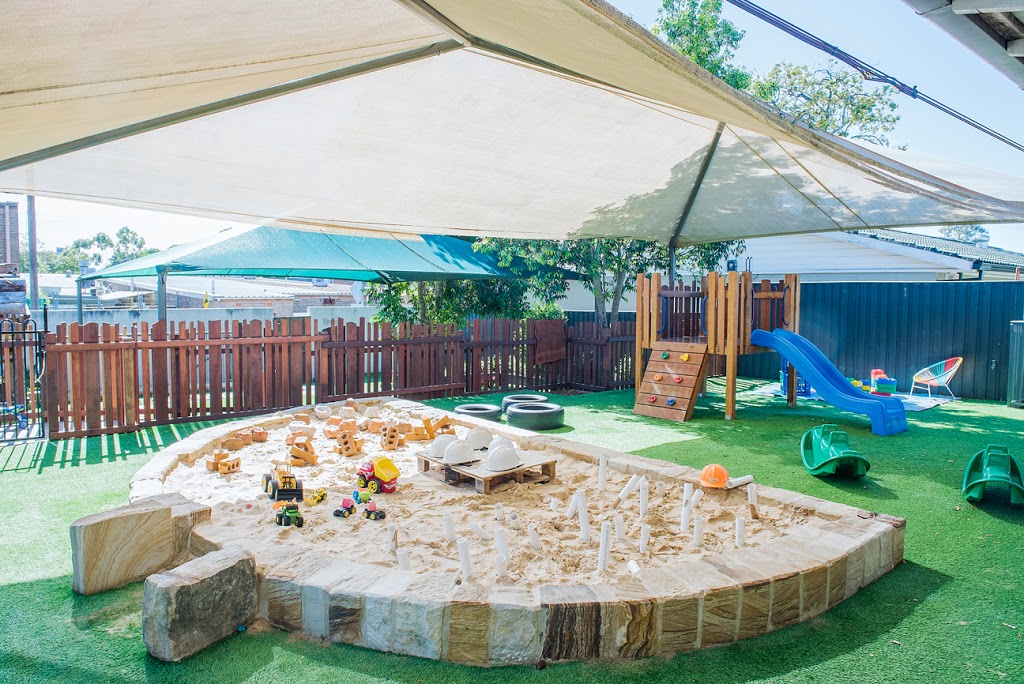 Forestville Early Learning Centre | school | 2 Violet Ave, Forestville NSW 2087, Australia | 1800413885 OR +61 1800 413 885