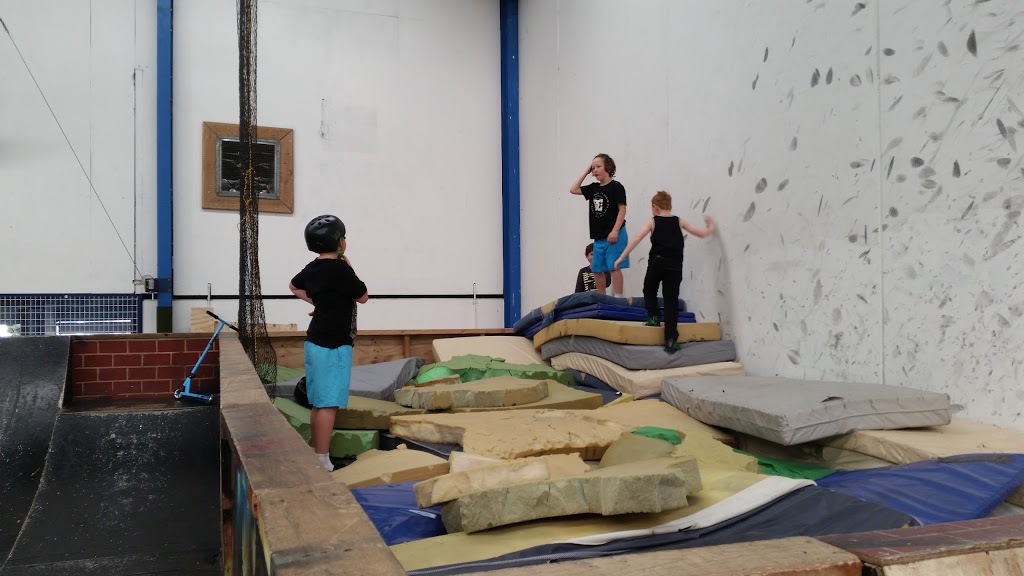 Rampit Indoor Skate Park | car repair | 13 Burton Ct, Bayswater VIC 3153, Australia | 0397290335 OR +61 3 9729 0335