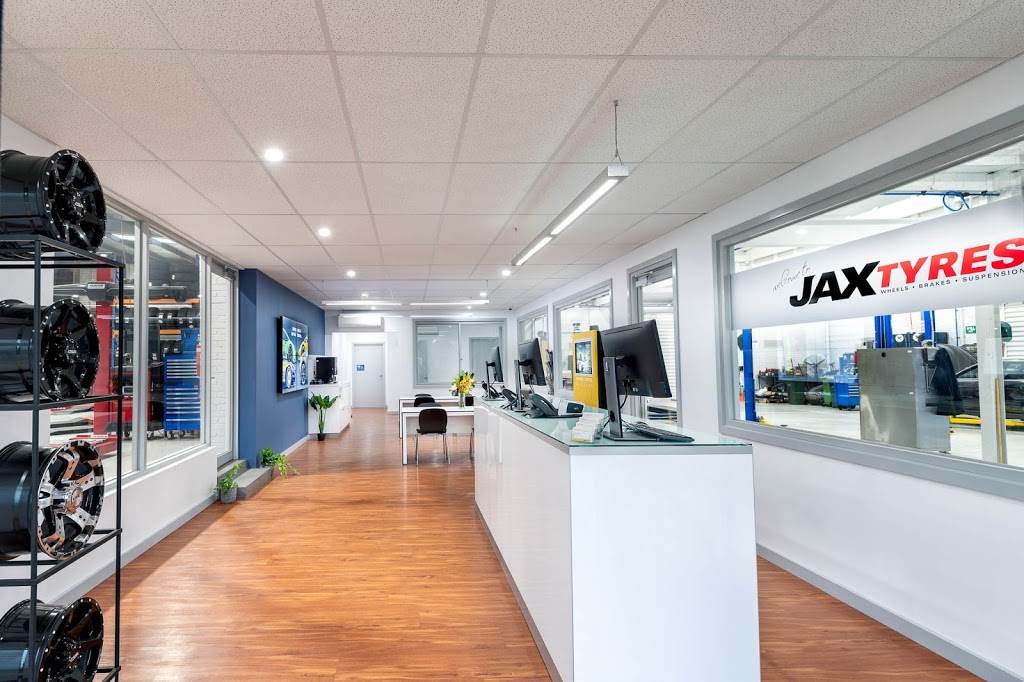 JAX Tyres Geelong | car repair | 256 Moorabool St, Geelong VIC 3220, Australia | 0352226255 OR +61 3 5222 6255