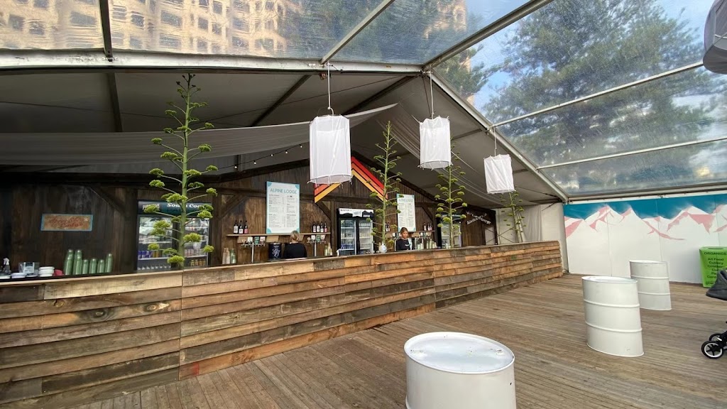 Roberta’s Italian Winter Diner | Glenelg Foreshore, Adelaide AU-SA 5000, Australia | Phone: 0421 796 281