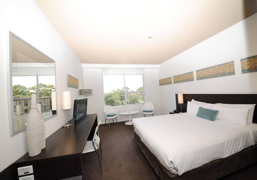 Royal Pacific Hotel | lodging | 472 Pacific Hwy, Lane Cove North NSW 2066, Australia | 0284242100 OR +61 2 8424 2100