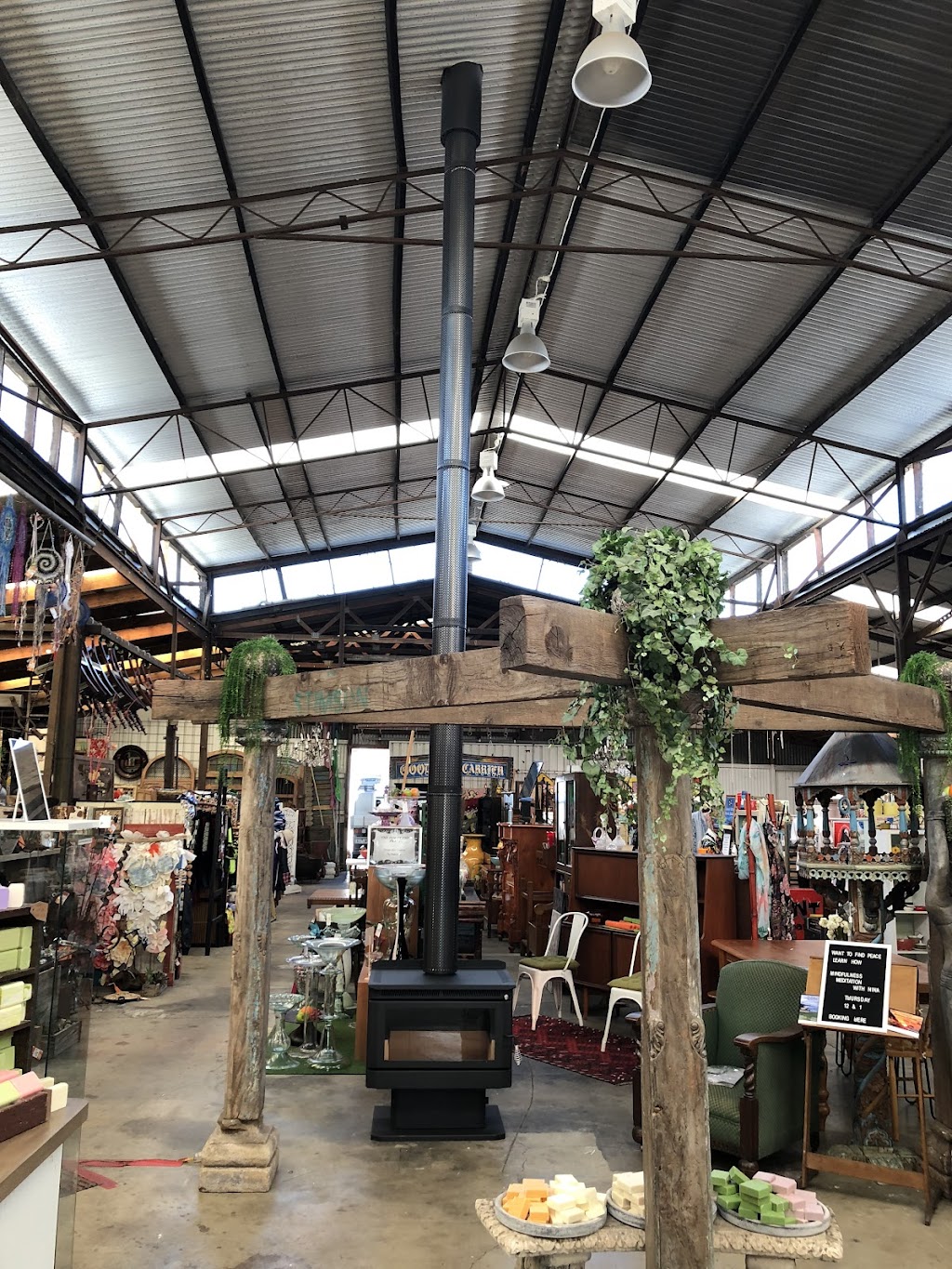 Dunlop Air | 810 Caldermeade Rd, Catani VIC 3981, Australia | Phone: 0413 869 409