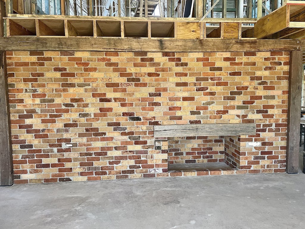 Hinton Brickworks | 2 Beach St, Wallabi Point NSW 2430, Australia | Phone: 0481 106 232