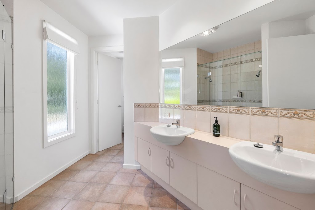 Panoramic Dreams - Lorne Holiday Stays Pty Ltd | 74 Dorman St, Lorne VIC 3232, Australia | Phone: 0497 226 952