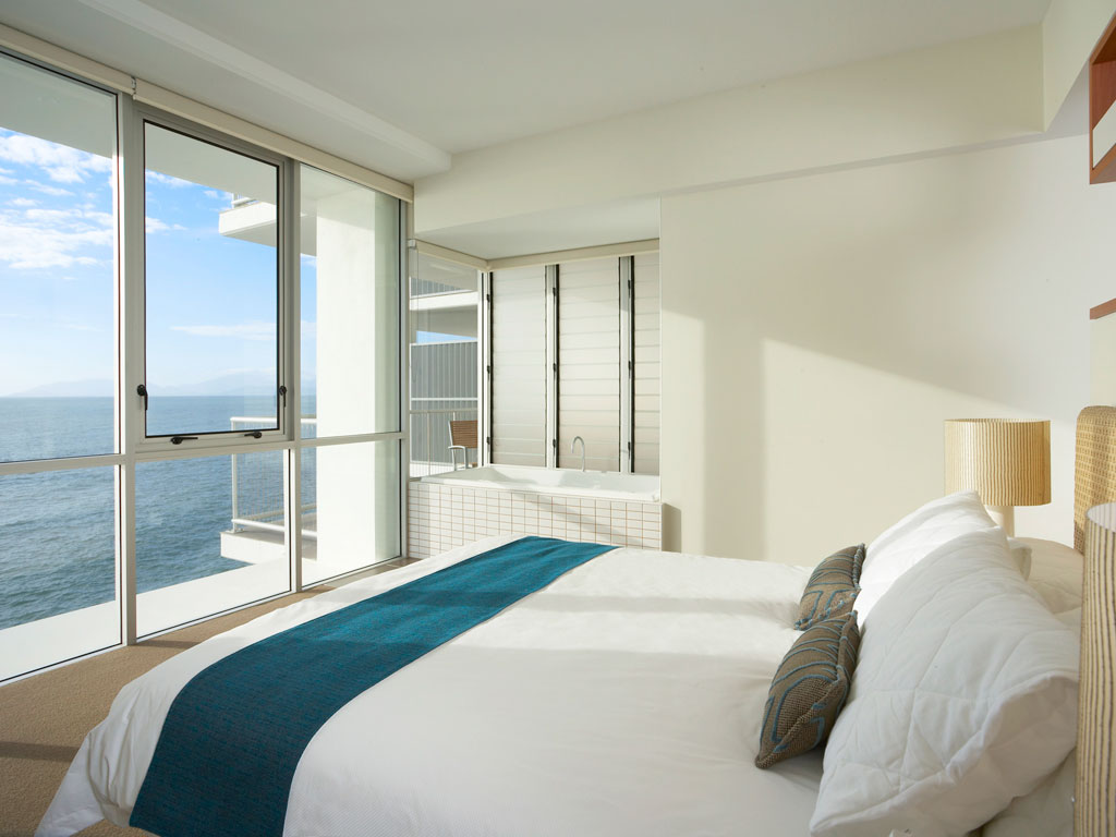 Grand Mercure Apartments Magnetic Island | lodging | 146 Sooning St, Magnetic Island QLD 4819, Australia | 0747582100 OR +61 7 4758 2100