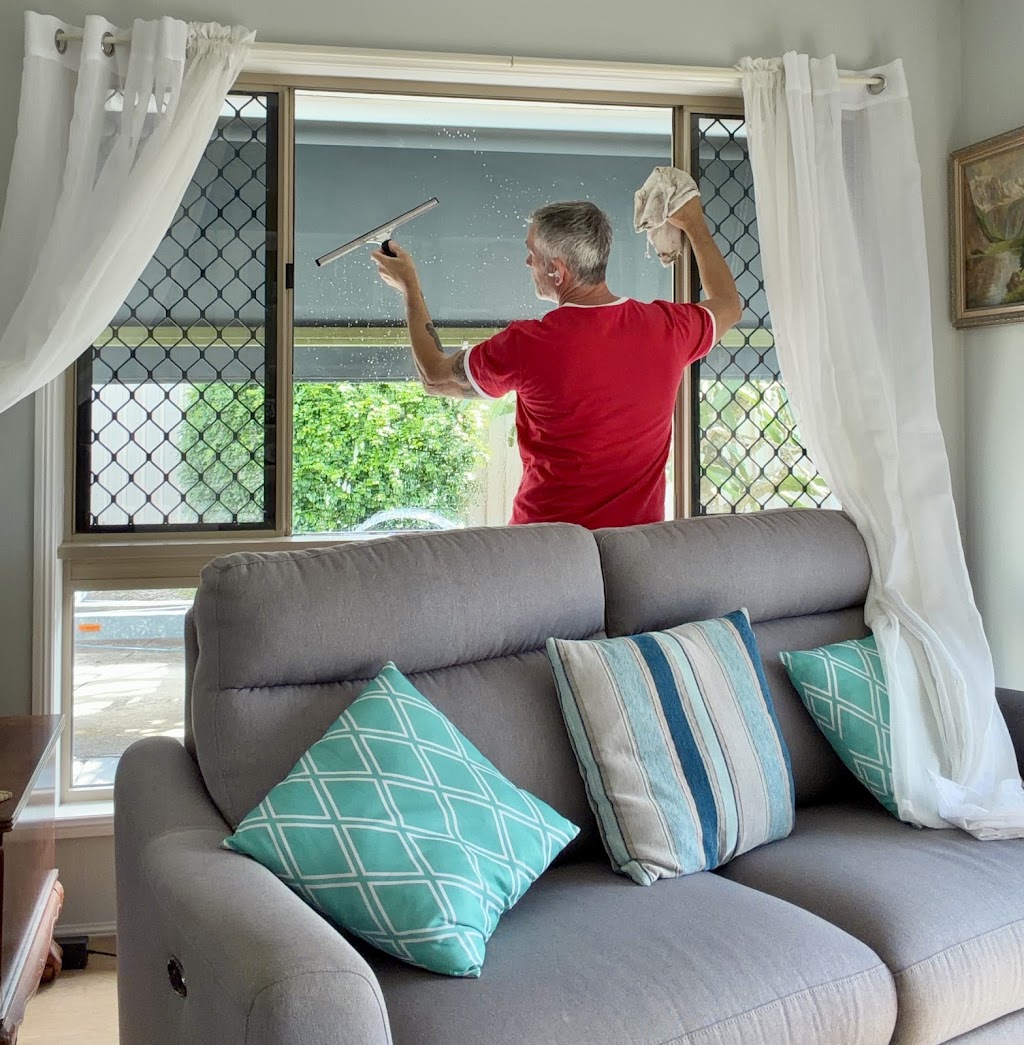 Thundersley Cleaning Company | 247 Freshwater Dr, Banksia Beach QLD 4507, Australia | Phone: 0450 116 517