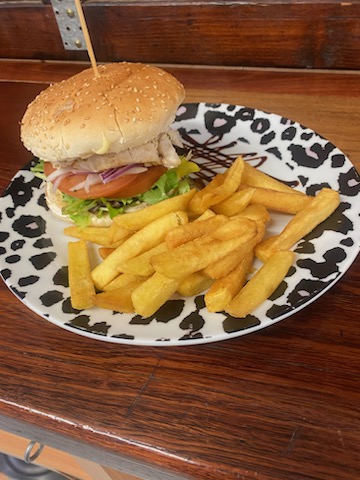 Tracks Cafe The Island Asc | 8000 Pacific Hwy, Nerong NSW 2324, Australia | Phone: 0448 122 890