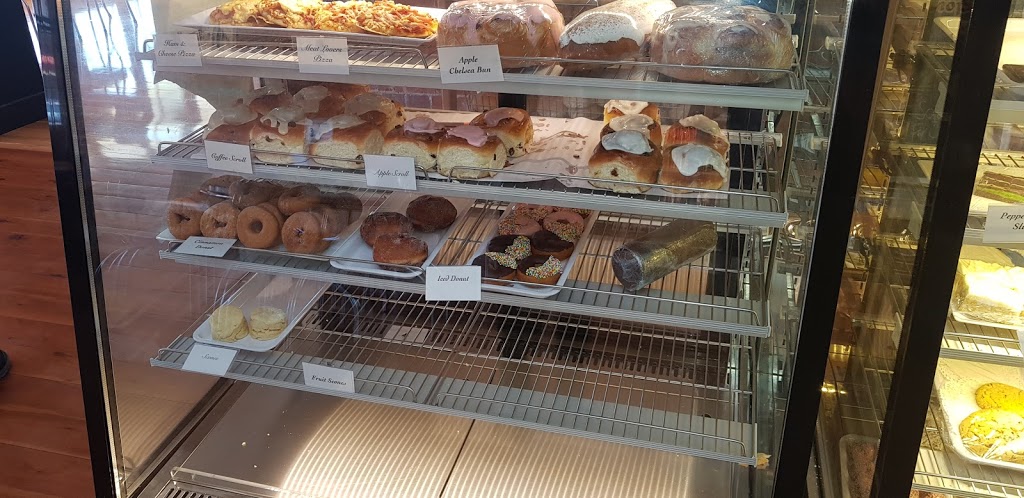 The Henty Bakery | cafe | 17 Sladen St, Henty NSW 2658, Australia | 0269293565 OR +61 2 6929 3565