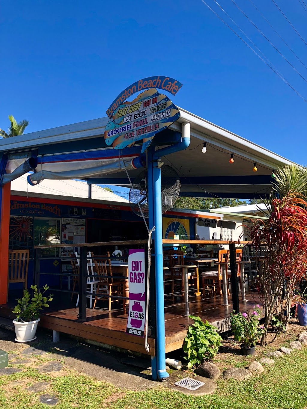 Bramston Beach Cafe & Store | 67 Evans Rd, Bramston Beach QLD 4871, Australia | Phone: (07) 4067 4129