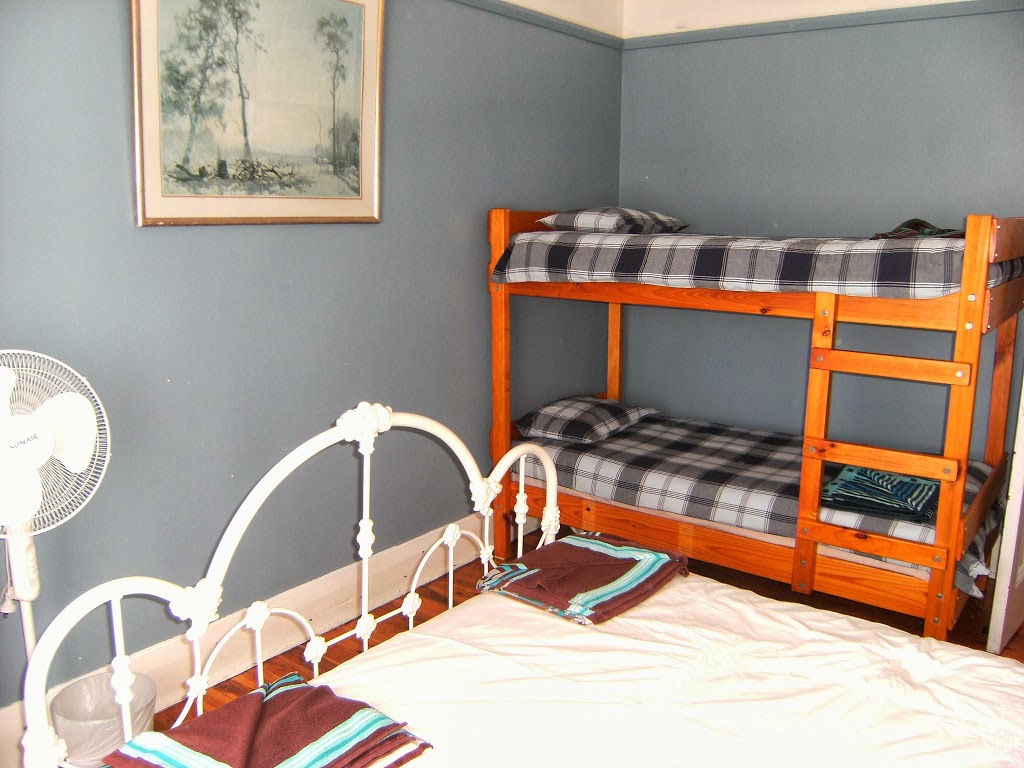 The Old Signal Hotel Guesthouse | lodging | 92 Single St, Werris Creek NSW 2341, Australia | 0267687045 OR +61 2 6768 7045
