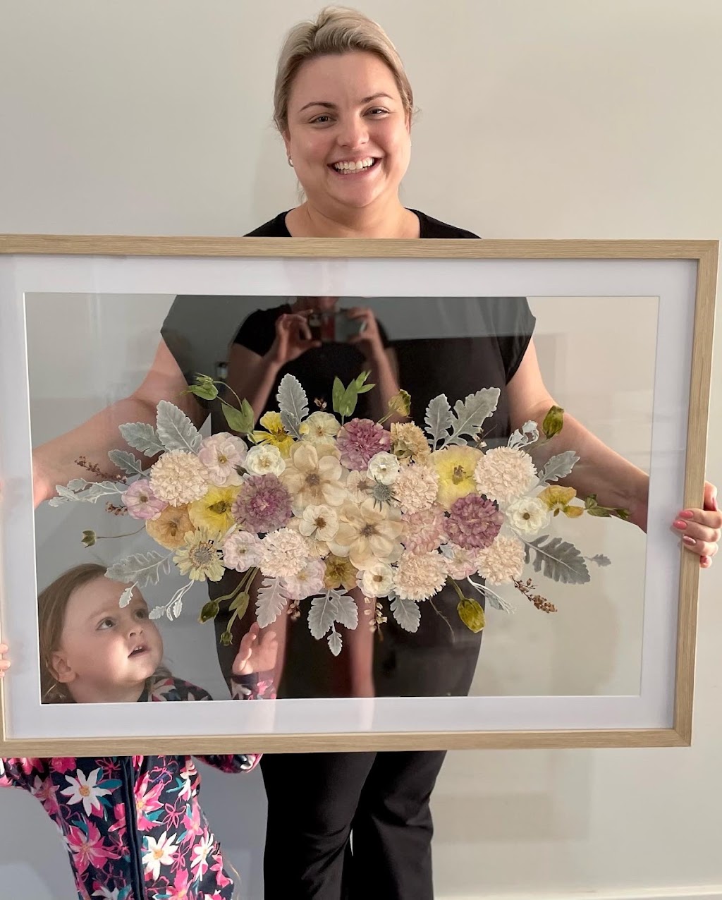 Keep Me In the Moment Florals | Robert St, Tenambit NSW 2320, Australia | Phone: 0475 746 382