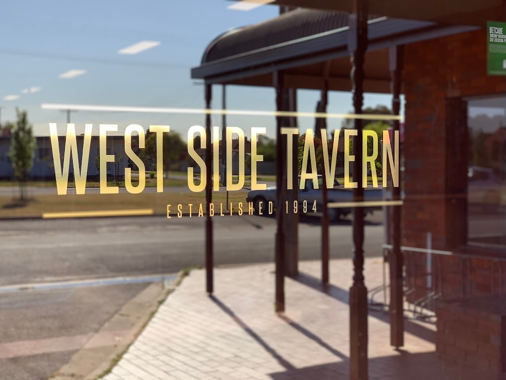 West Side Tavern | bar | 63-67 Appin St, Wangaratta VIC 3677, Australia | 0357213123 OR +61 3 5721 3123