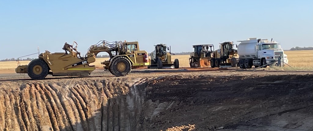 AP Earthmoving Pty Ltd | 63 Coonooer-Gowar Rd, Coonooer Bridge VIC 3477, Australia | Phone: 0408 102 331