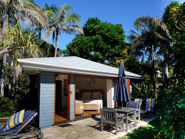 Byron Bay Beach Bure | 36 Lawson St, Byron Bay Surrounds NSW 2481, Australia | Phone: (02) 6680 8483