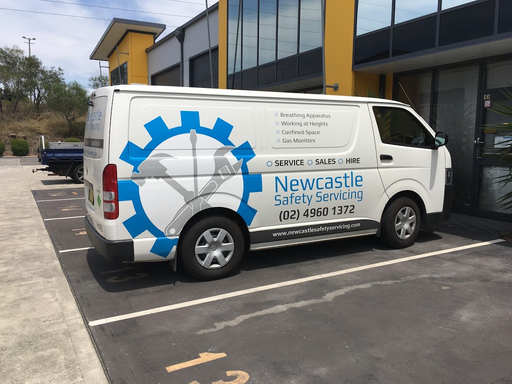 Newcastle Safety Servicing | Unit 1/103 Stenhouse Dr, Cameron Park NSW 2285, Australia | Phone: (02) 4960 1372