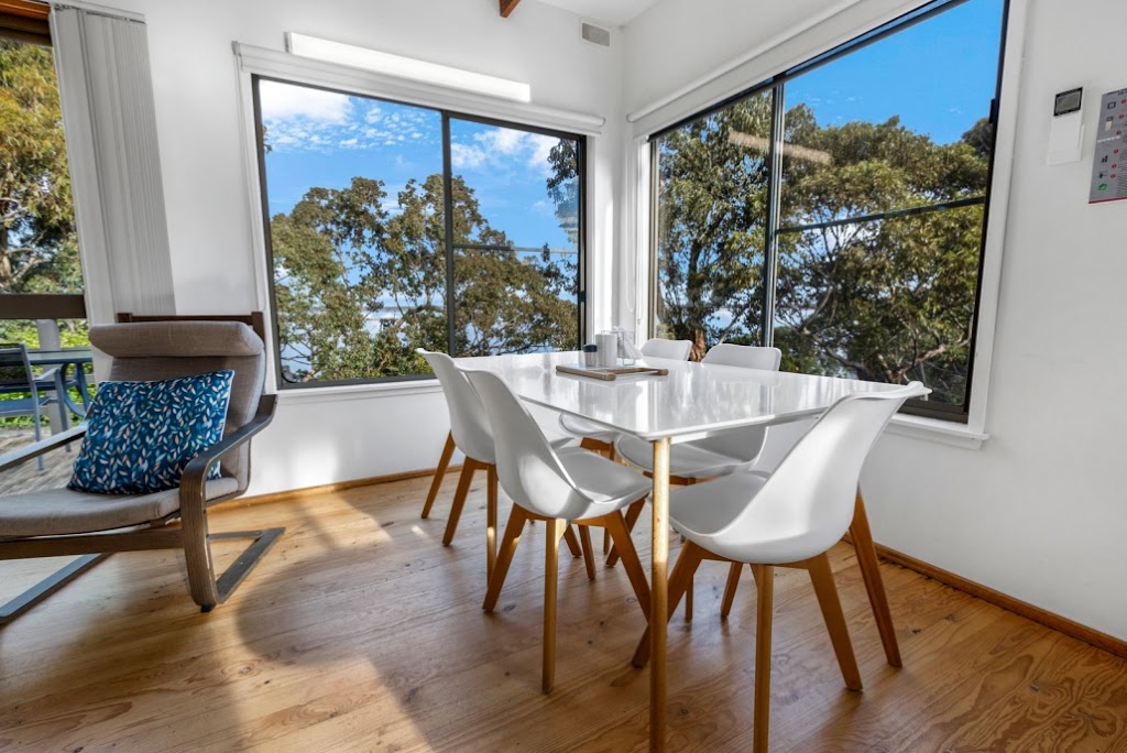 Nungurner Jetty View Cabins | 230 Nungurner Jetty Rd, Nungurner VIC 3909, Australia | Phone: (03) 5156 0432