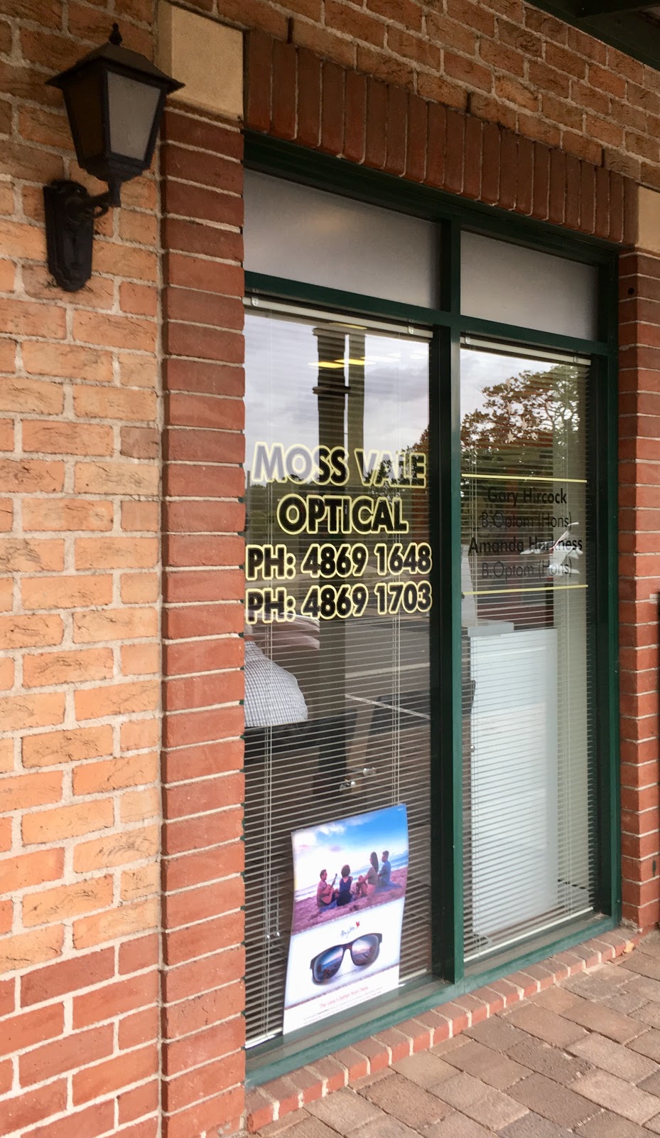 Moss Vale Optical | shop 4/256 Argyle St, Moss Vale NSW 2577, Australia | Phone: (02) 4869 1648