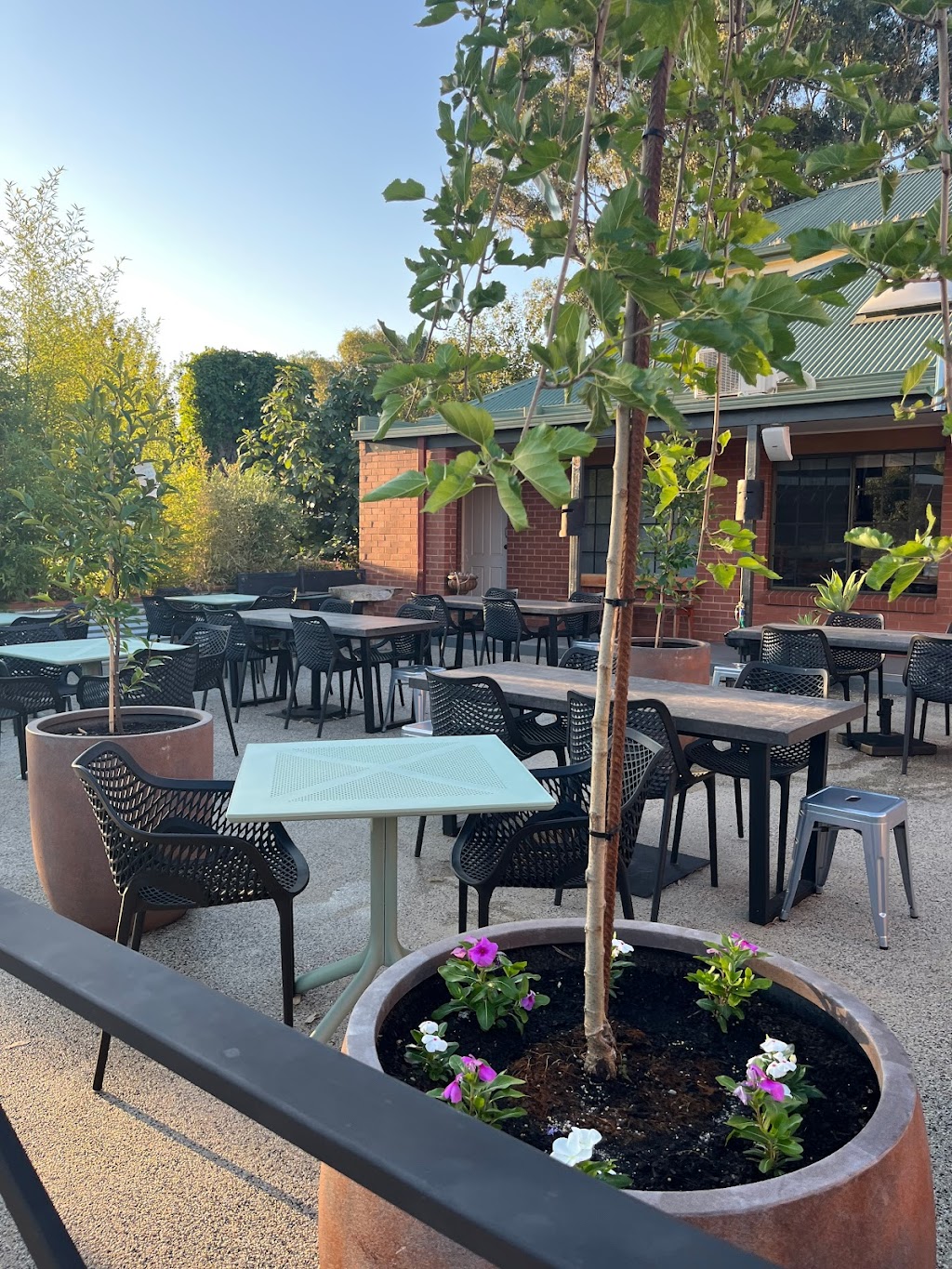 1880 Cafe & Takeaway | 39 Gladstone St, Glenrowan VIC 3675, Australia | Phone: (03) 5766 6108
