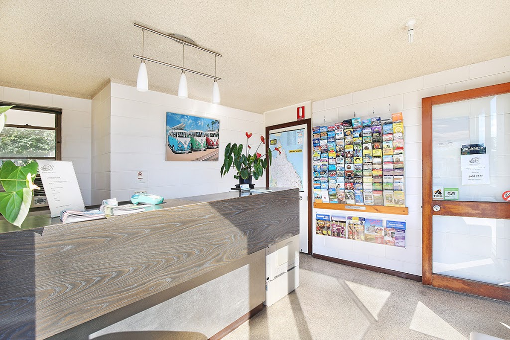 Moffat Beach Motel Caloundra | Roderick St &, Buccleugh St, Caloundra QLD 4551, Australia | Phone: (07) 5491 2122