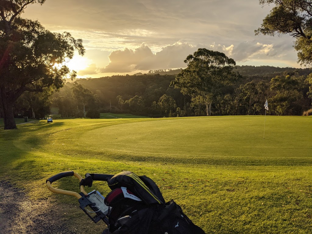 Berwick Montuna Golf Club | 335 Beaconsfield-Emerald Rd, Guys Hill VIC 3807, Australia | Phone: (03) 9707 1887