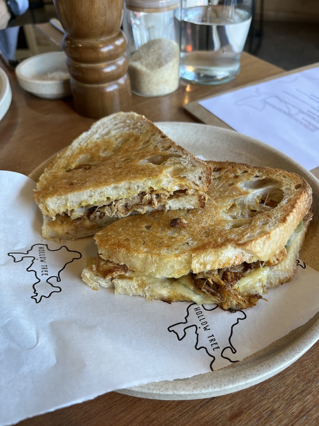 Hollow Tree Cafe | 860 Cambridge Rd, Cambridge TAS 7170, Australia | Phone: 0491 135 922