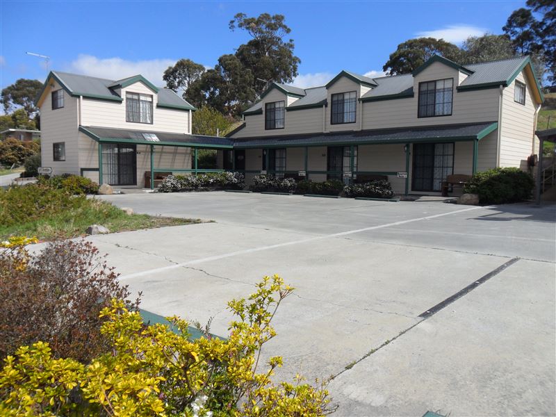 Queechy motel | X jason street, 2 Tasman Hwy, St Helens TAS 7216, Australia | Phone: (03) 6376 1321