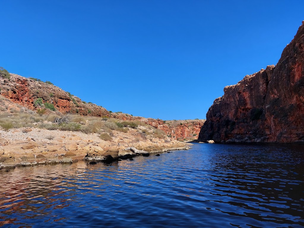 Shark Bay 4WD Tours | 1 Ocean Park Rd, Shark Bay WA 6537, Australia | Phone: (08) 9948 1765