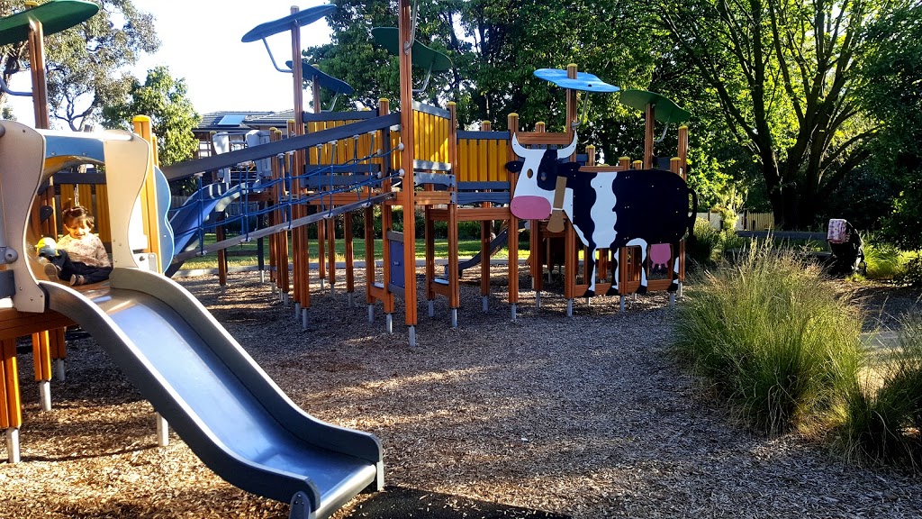 Cow Playground | park | 1 Wren Cl, Nunawading VIC 3131, Australia