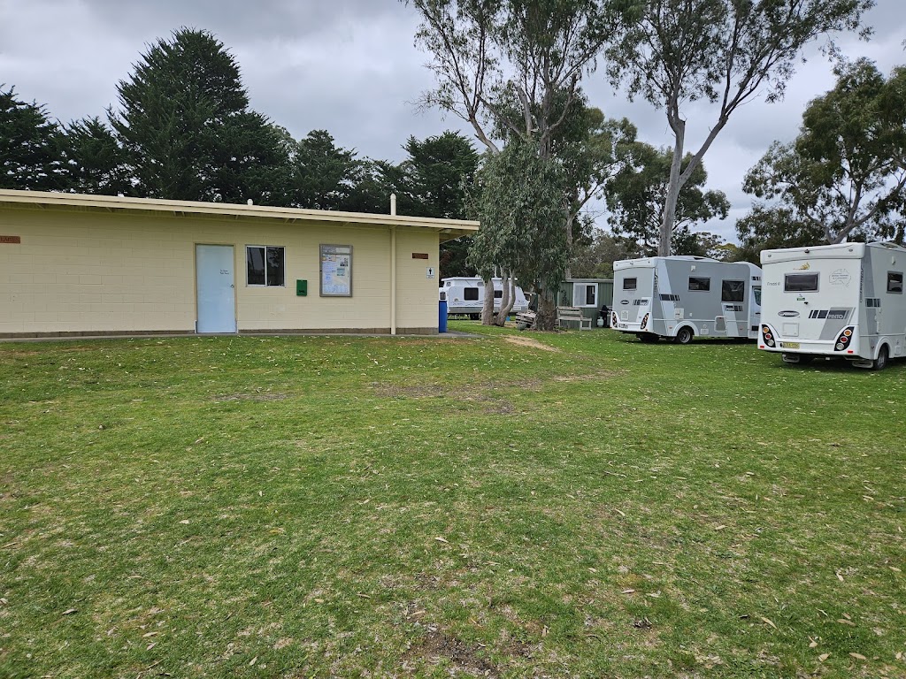 Lucindale Caravan Park | 2 Plane St, Lucindale SA 5272, Australia | Phone: 0419 892 728