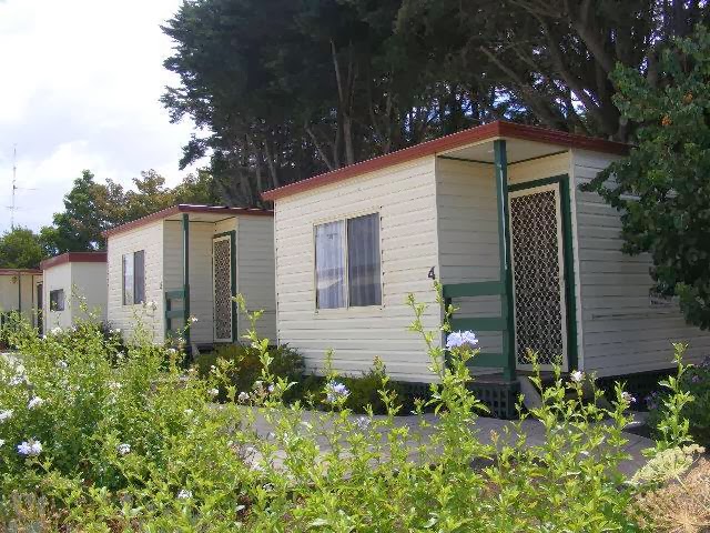 Colac Otway Caravan and Cabin Park | 490 Princes Hwy, Colac West VIC 3250, Australia | Phone: (03) 5231 5337