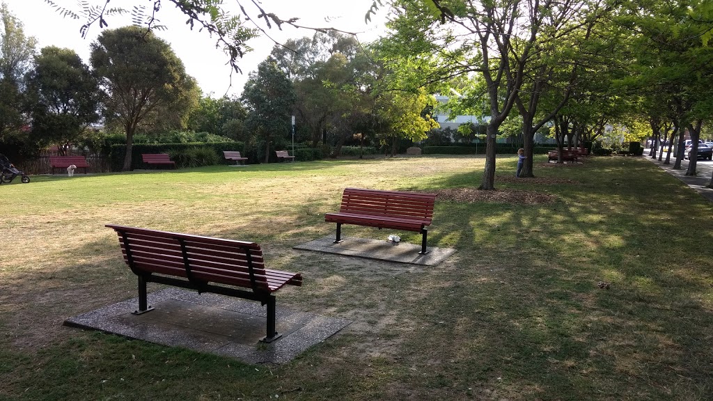 Clementson Park | park | Newland St & Ebley St, Bondi Junction NSW 2022, Australia | 0290838000 OR +61 2 9083 8000