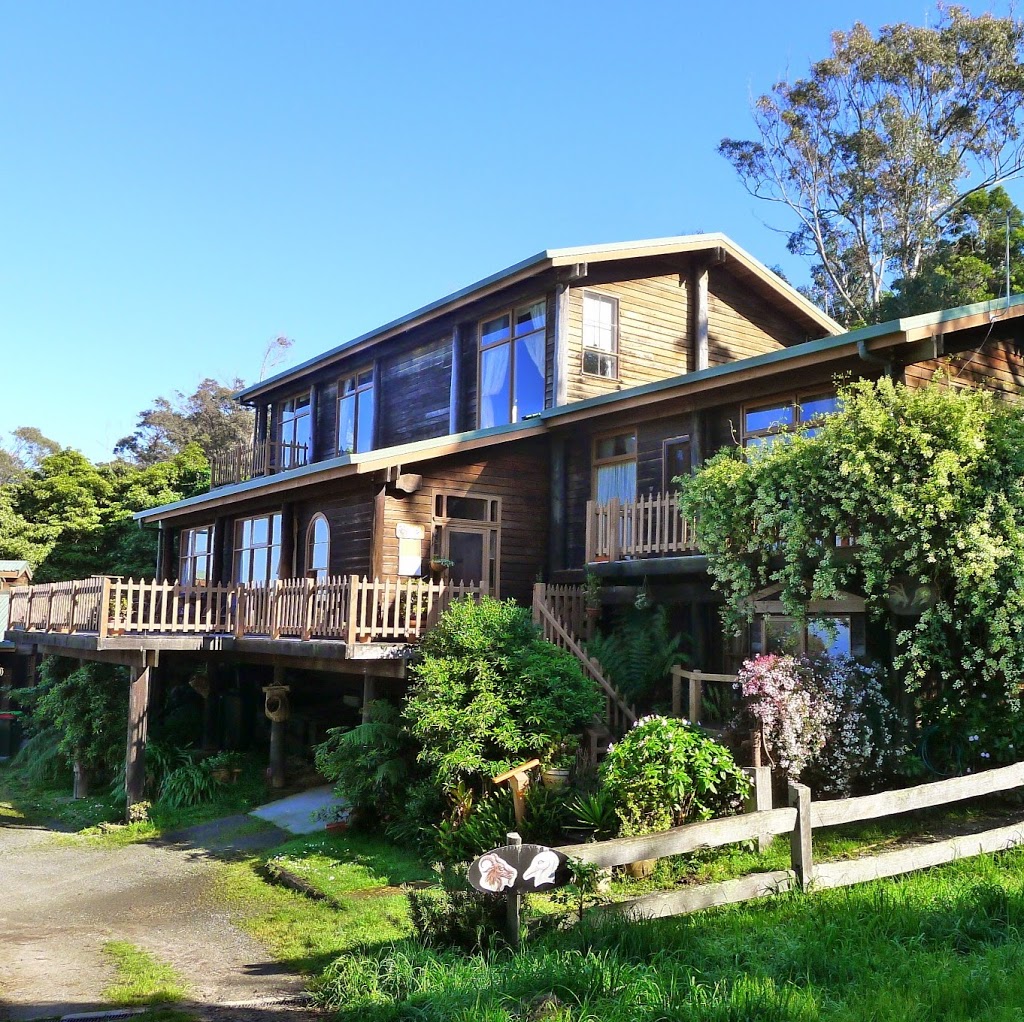 The Goat and Goose Bed & Breakfast | lodging | 27B McRae St, Lakes Entrance VIC 3909, Australia | 0478697269 OR +61 478 697 269
