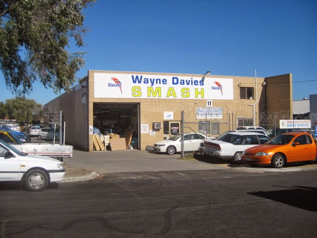 Wayne Davies Smash Repairs | 11 Malland St, Myaree WA 6154, Australia | Phone: (08) 9330 2235