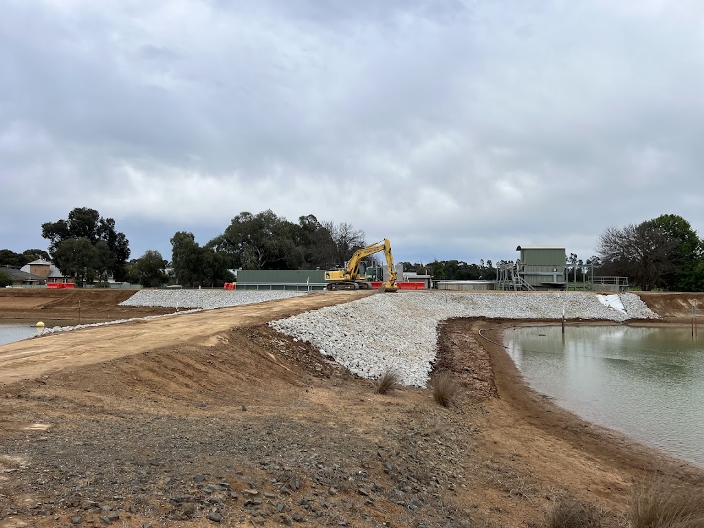 Simmonds Excavations | 33 Barr Park Rd, Cohuna VIC 3568, Australia | Phone: 0427 228 766